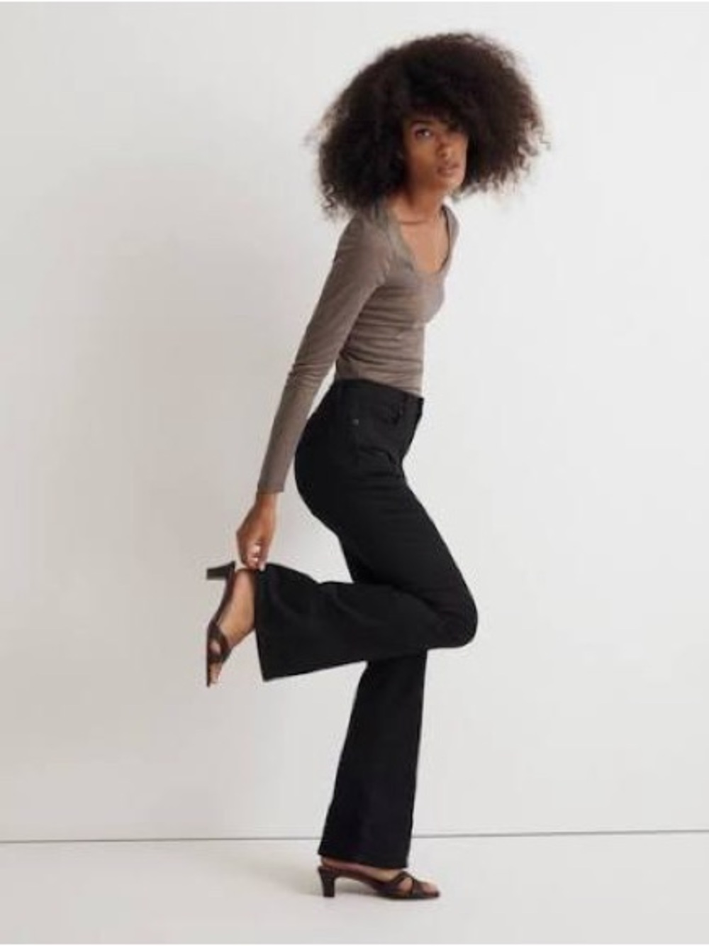 Madewell Skinny Flare Jean in Black Frost ~ Size 25